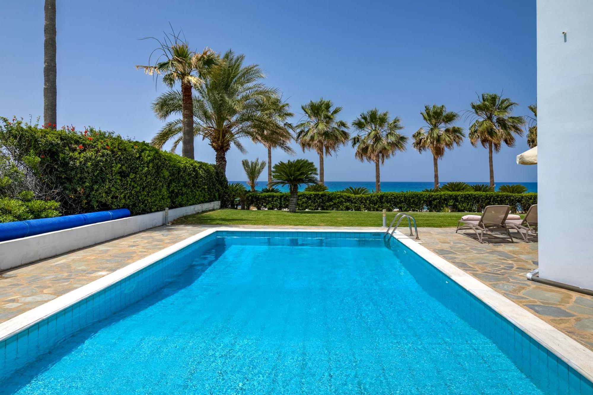 Platzia Beach Villas Paphos Exterior foto
