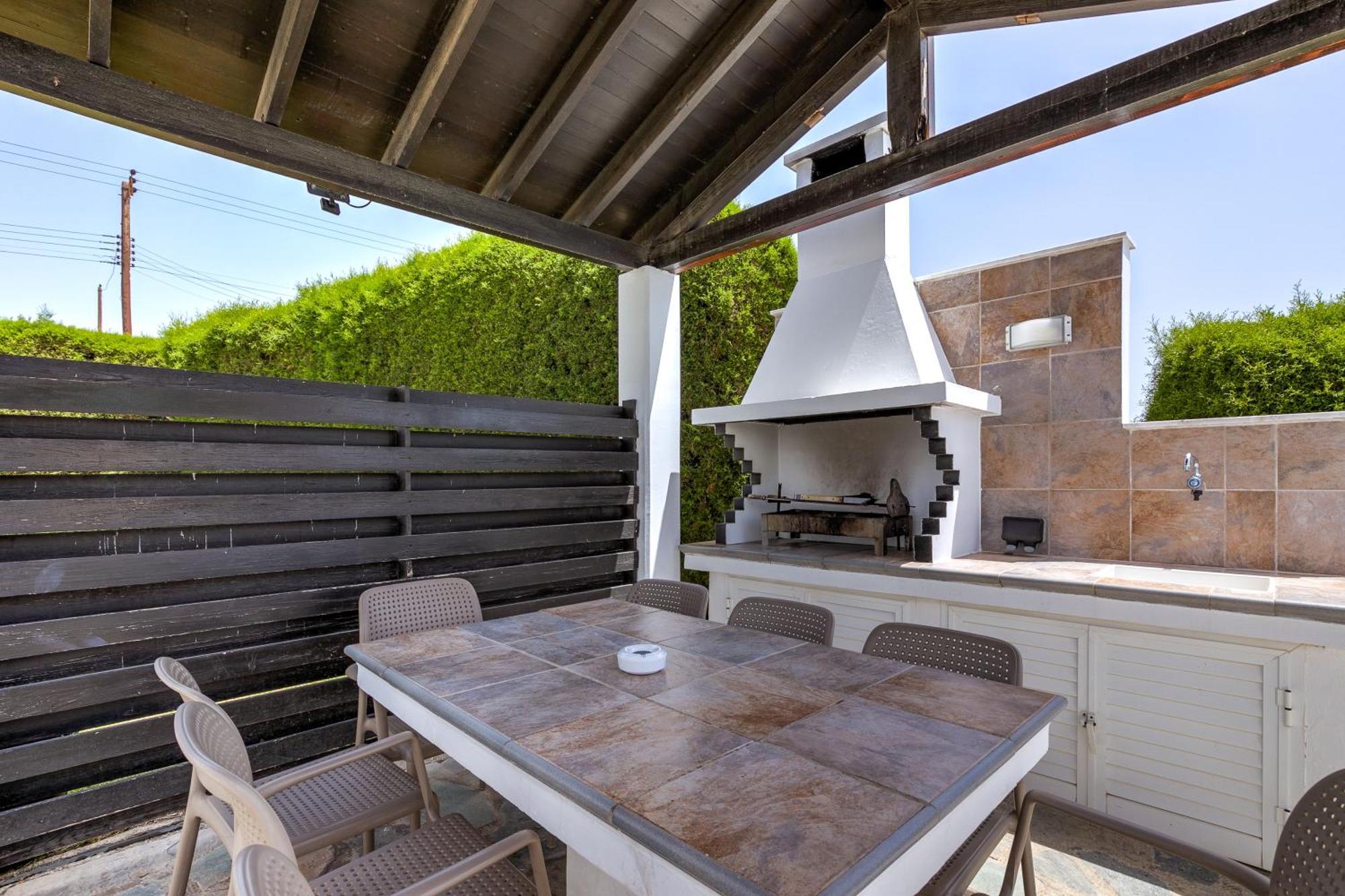 Platzia Beach Villas Paphos Exterior foto