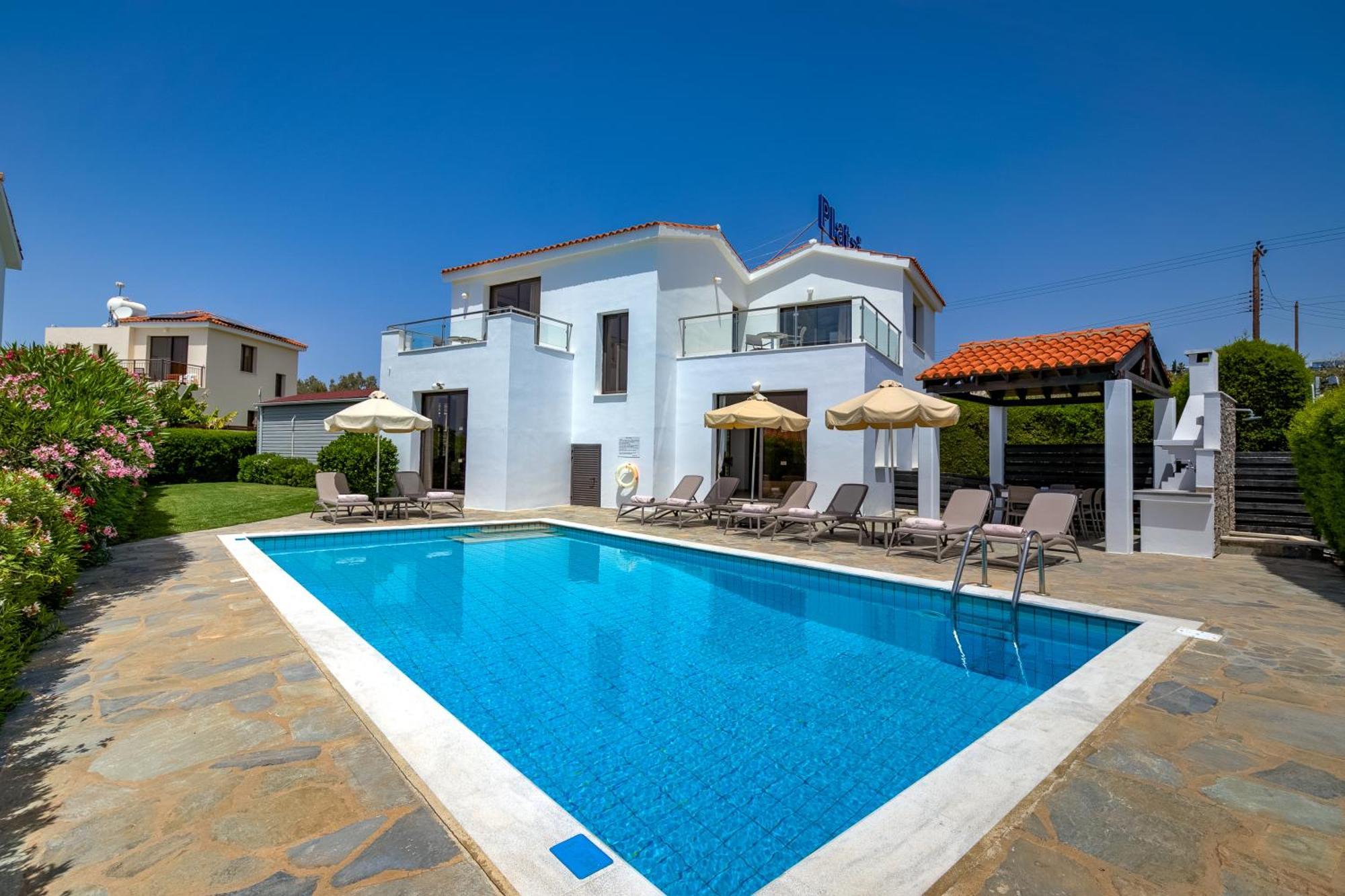 Platzia Beach Villas Paphos Exterior foto